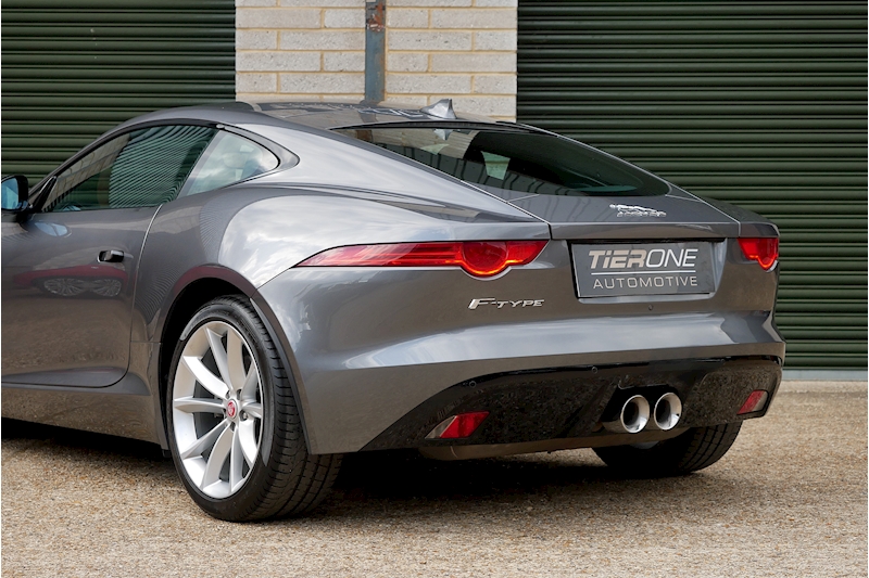 Jaguar F-Type V6 - Large 30