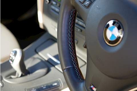 BMW M3 iV8 Competition - Large 15