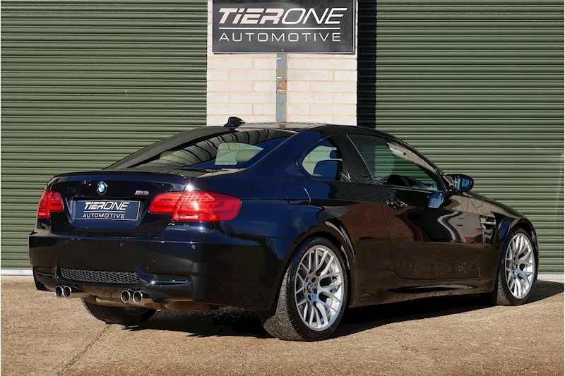BMW M3 iV8 Competition - Large 53