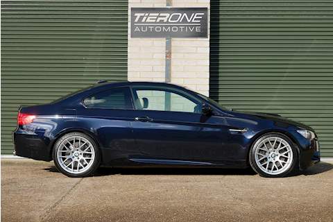BMW M3 iV8 Competition - Large 2