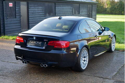 BMW M3 iV8 Competition - Large 50
