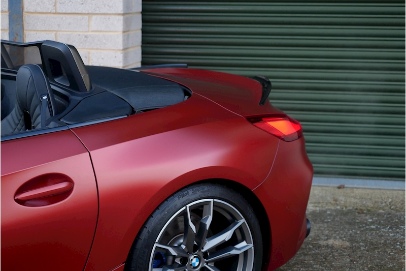 BMW Z4 M40i First Edition - Large 29