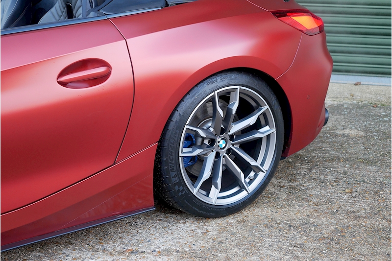 BMW Z4 M40i First Edition - Large 37