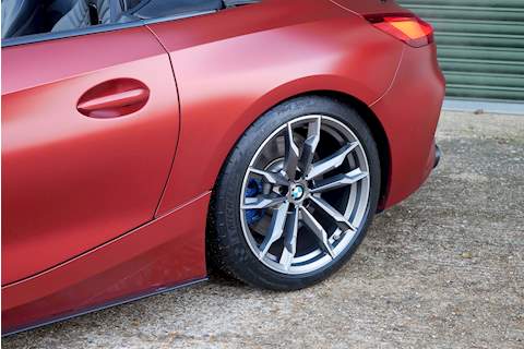 BMW Z4 M40i First Edition - Large 37