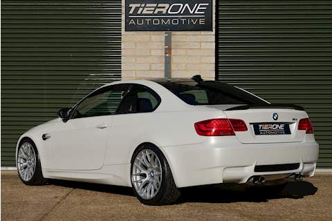 BMW M3 iV8 Competition - Large 8