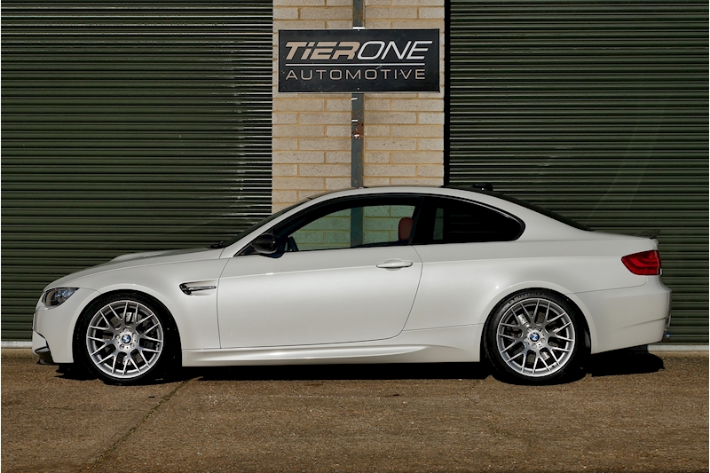 BMW M3 iV8 Competition - Large 9