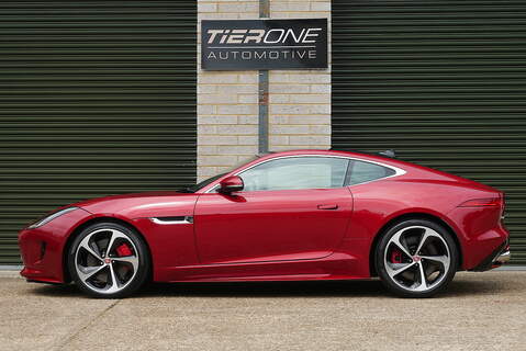 Jaguar F-Type V8 R AWD - Large 9