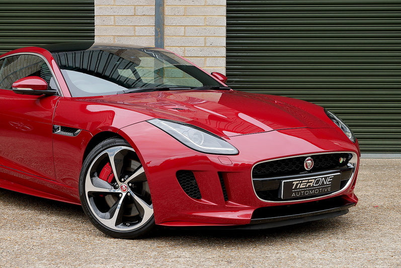 Jaguar F-Type V8 R AWD - Large 44