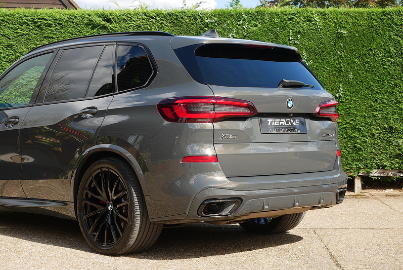 BMW X5 40d MHT M Sport - Large 24