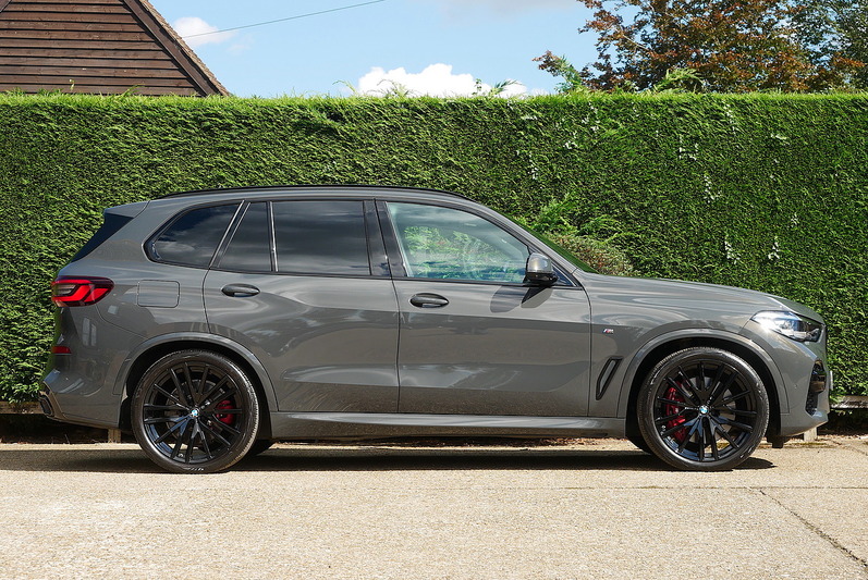 BMW X5 40d MHT M Sport - Large 2