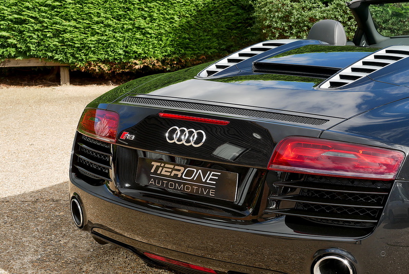 Audi R8 FSI V10 - Large 23