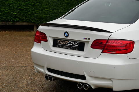 BMW M3 iV8 Competition - Large 41