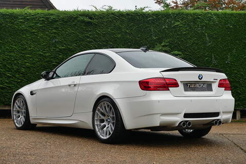 BMW M3 iV8 Competition - Large 8