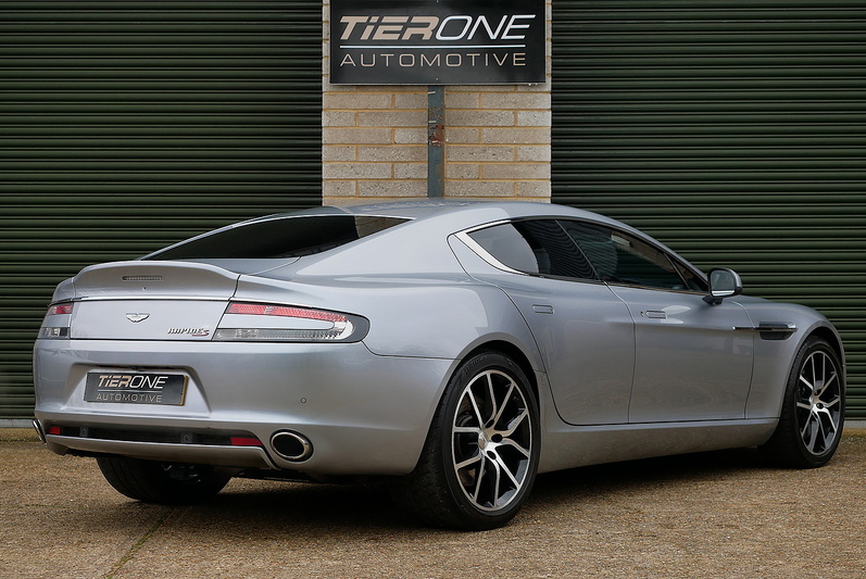 Aston Martin Rapide S V12 S - Large 1