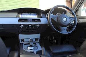 BMW 5 Series M5 TOURING - Large 6