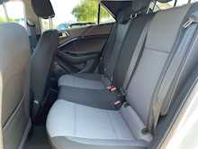 HYUNDAI I20 1.0T-GDI PREMIUM NAV 5DR