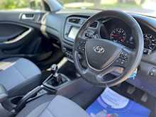 HYUNDAI I20 1.0T-GDI PREMIUM NAV 5DR