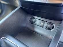 HYUNDAI I20 1.0T-GDI PREMIUM NAV 5DR