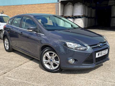 1.6 Zetec Hatchback 5dr Petrol Manual Euro 5 (125 ps)