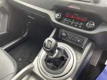 KIA SPORTAGE 1.7CRDI ECODYNAMICS 2 5DR