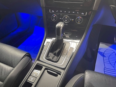 2.0 TSI BlueMotion Tech R Hatchback 3dr Petrol DSG 4Motion (s/s) (159 g/km, 296 bhp)