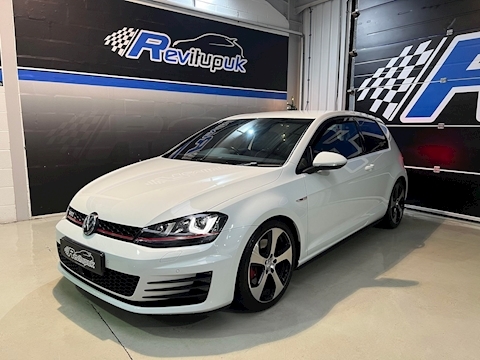 Golf gti launch condition 2.0 3dr Hatchback Manual Petrol