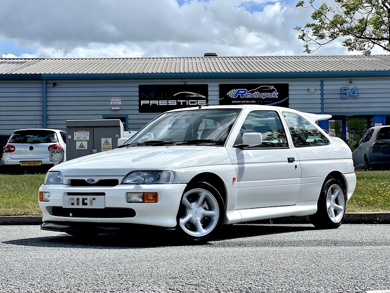Escort  Hatchback 2.0 Manual Petrol
