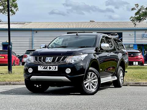 2.4 DI-D DC Titan Pickup 4dr Diesel Manual 4WD Euro 6 (178 ps)