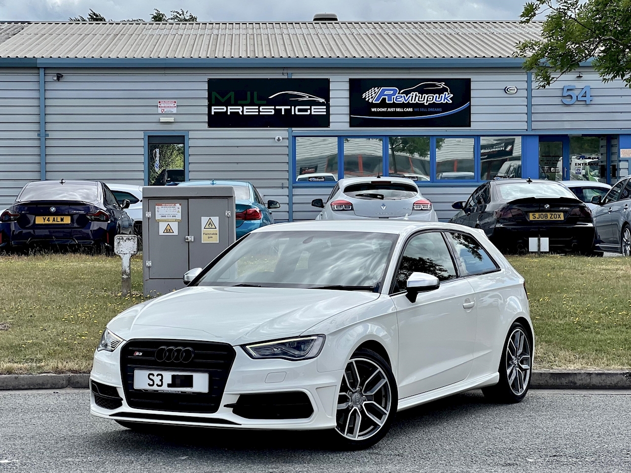 2.0 TFSI Hatchback 3dr Petrol S Tronic quattro (159 g/km, 296 bhp)