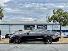 2017/17 MERCEDECS E300 AMG PREMIUM + COUPE + PAN SUNROOF + BURMEISTER
