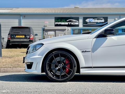 6.2 C63 V8 AMG Edition 507 Coupe 2dr Petrol SpdS MCT Euro 5 (507 ps)