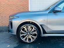 2022/72 BMW X7 40D MHT M SPORT X DRIVE + 14K OPTIONS + FULLY LOADED CAR