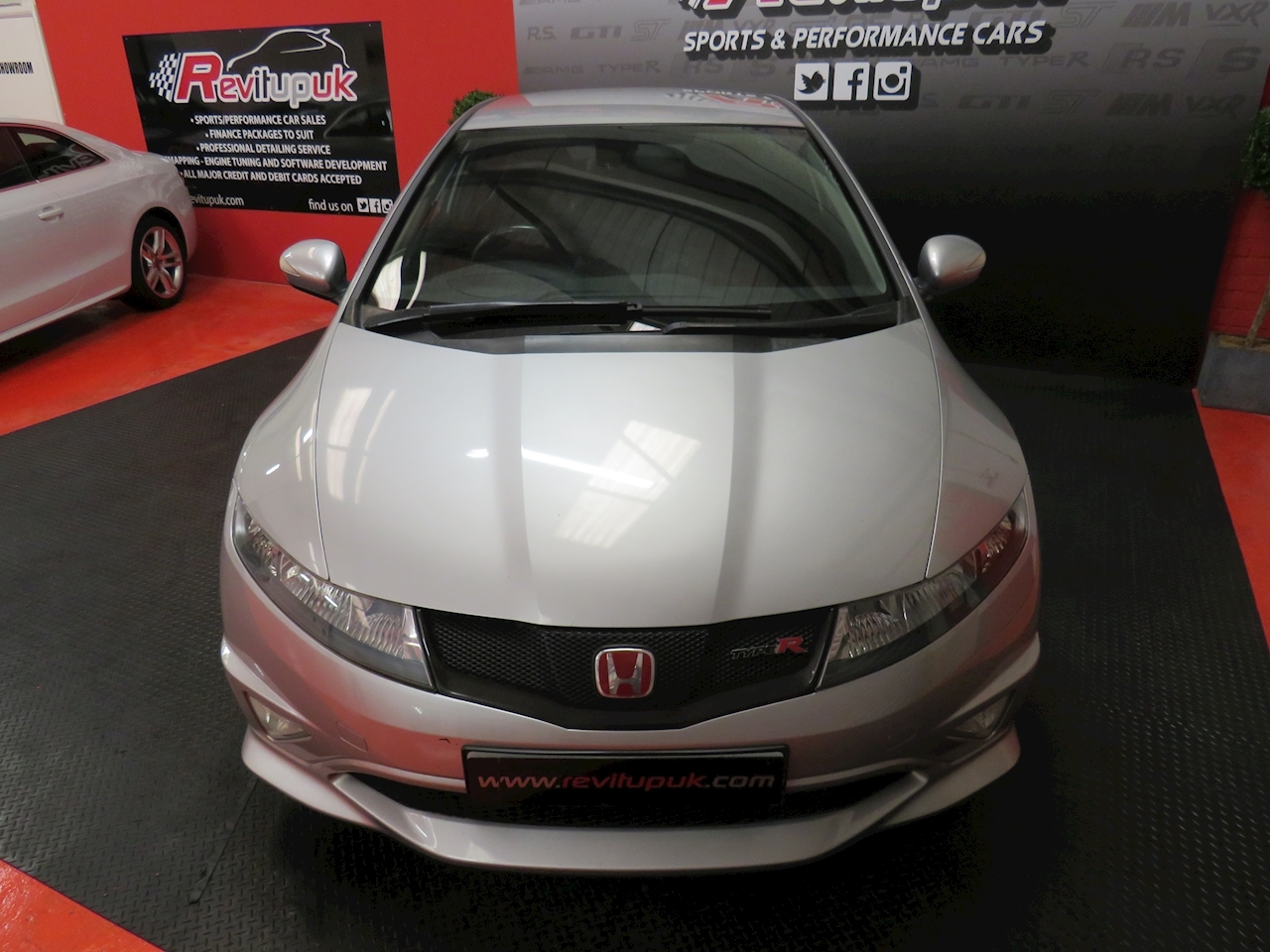 Used 2008 Honda Civic I-Vtec Type R Gt Hatchback 2.0 Manual Petrol For Sale in Flintshire | Rev It Up UK