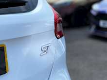 2016/66 FORD FOCUS ST-3 + 250BHP + COBRA EXHAUST + 27K MILES FSH