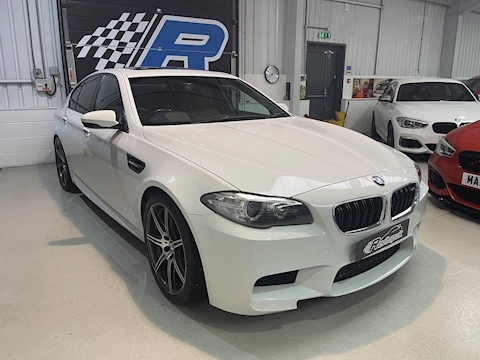 5 Series M5 COMPETITION PACK 4.4 4dr Saloon Automatic Petrol