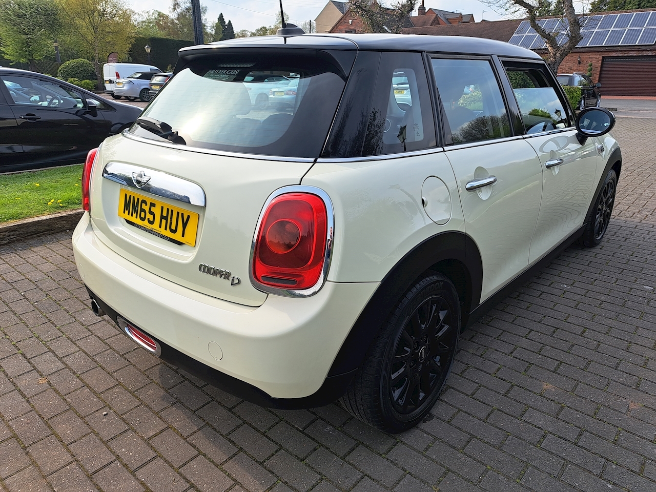 Used 2015 MINI Hatch Cooper D For Sale in Worcestershire (U10625) | S.J ...