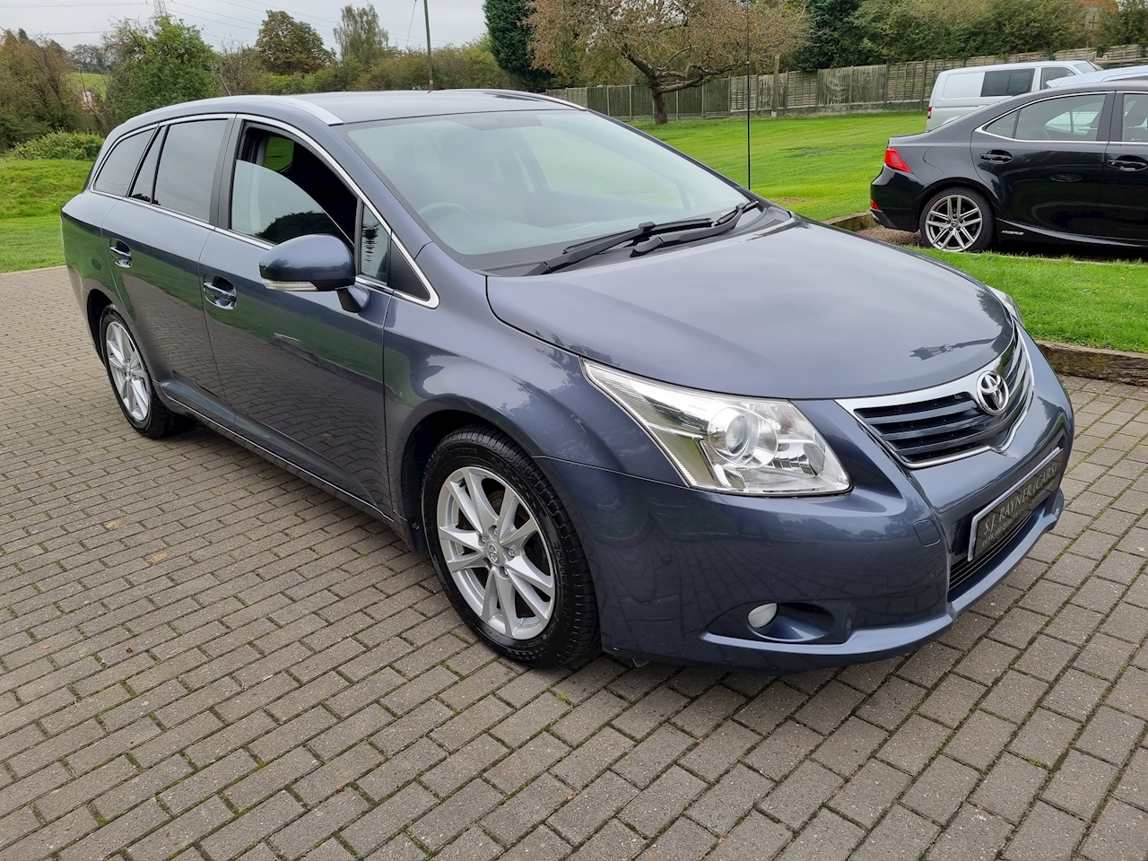 Used 2010 Toyota Avensis D-4D TR For Sale in Worcestershire (U10775 ...