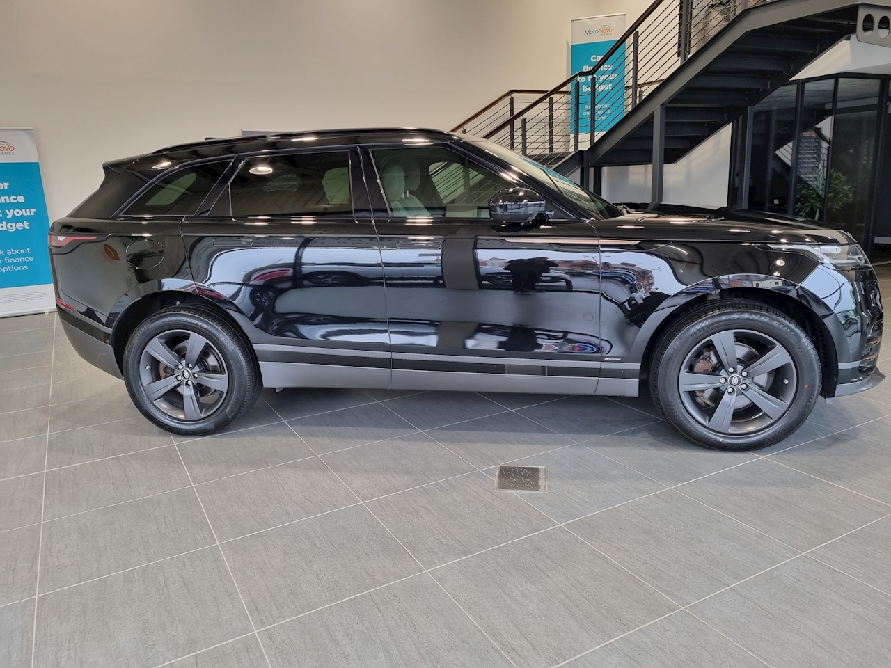 Used 2017 Land Rover Range Rover Velar D180 R-Dynamic S For Sale ...