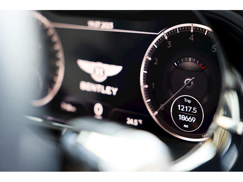 Bentley Continental W12 GT - U445