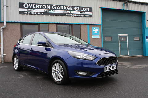 1.0T EcoBoost Zetec Hatchback 5dr Petrol (125 ps)