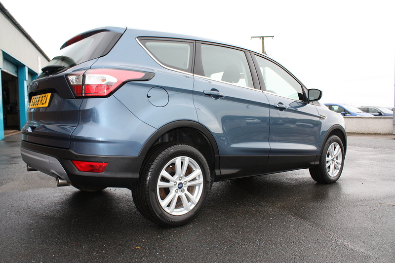 Ford Kuga 1.5 TDCi Zetec 120Bhp - U178