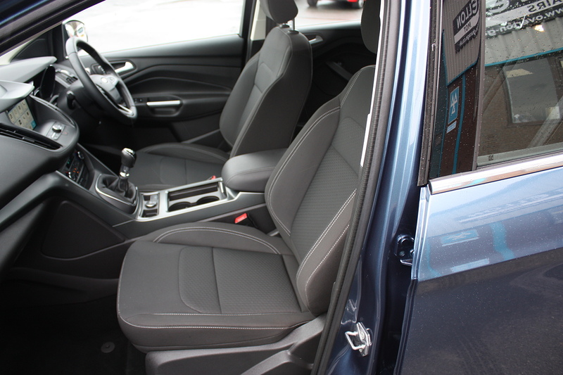 Ford Kuga 1.5 TDCi Zetec 120Bhp - U178