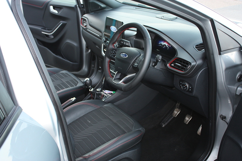 Ford Puma 1.0T EcoBoost MHEV ST-Line X - U248