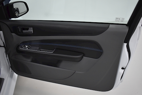 Focus 2.5 RS Hatchback 3dr Petrol Manual (225 g/km, 301 bhp)