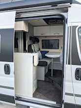 Hymer Free 2022 600 Campus Edition16