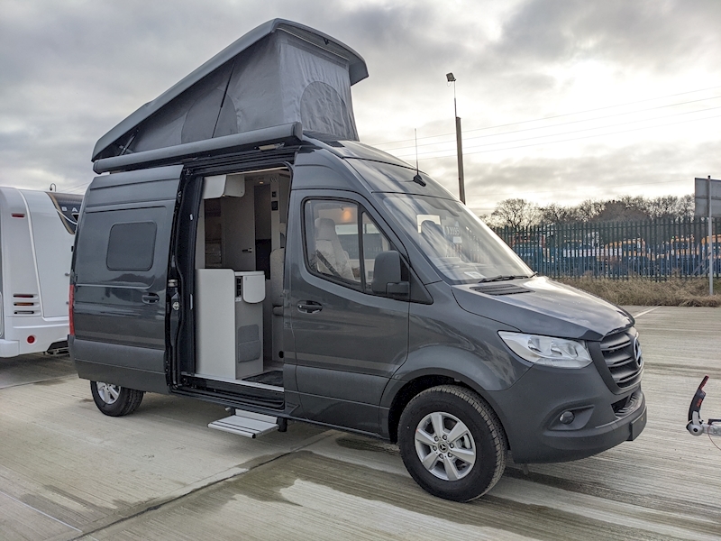 Hymer Free S 600 Pop-Top - Large 21