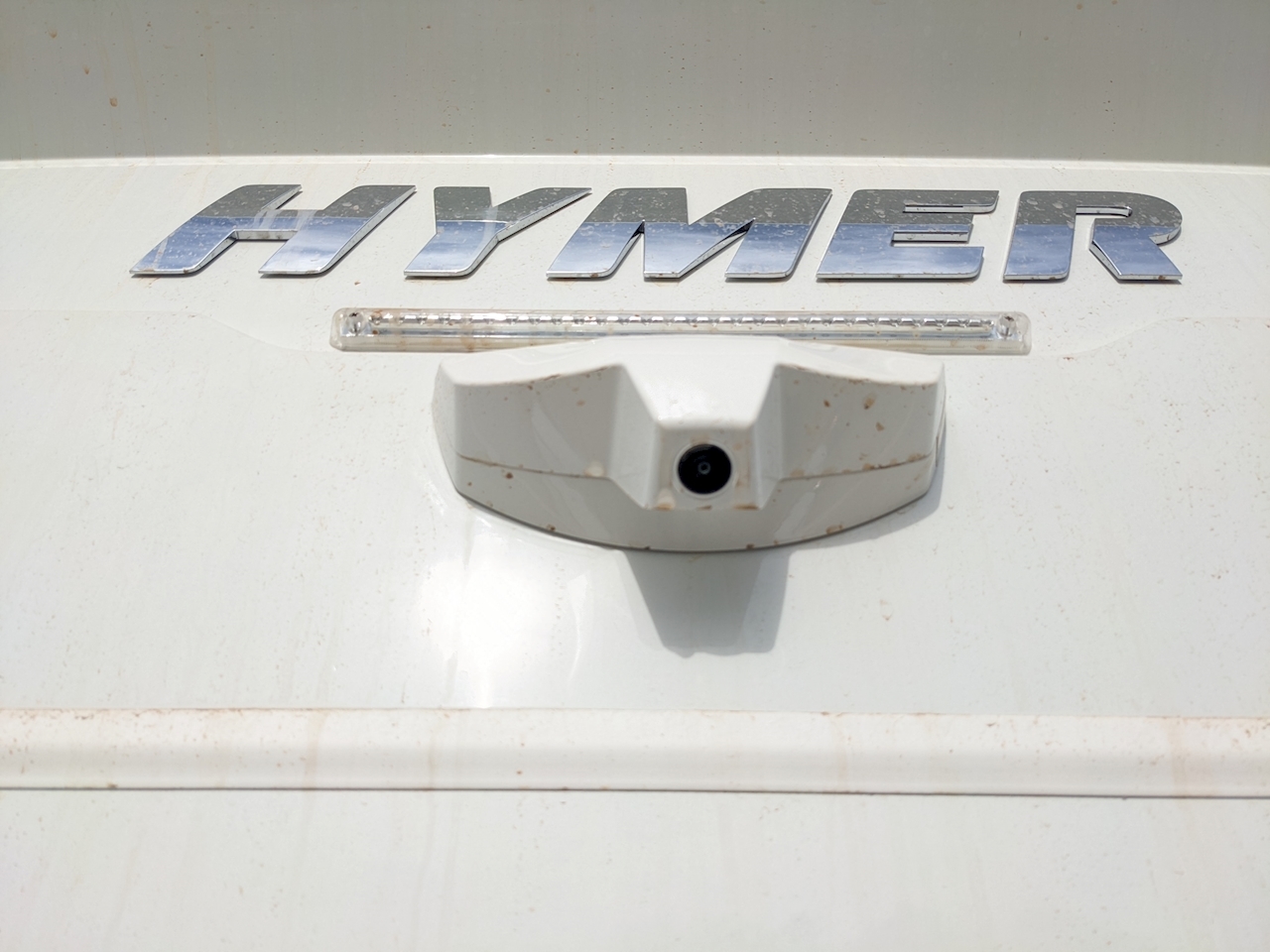 Hymer T-Class S 695 - Large 16