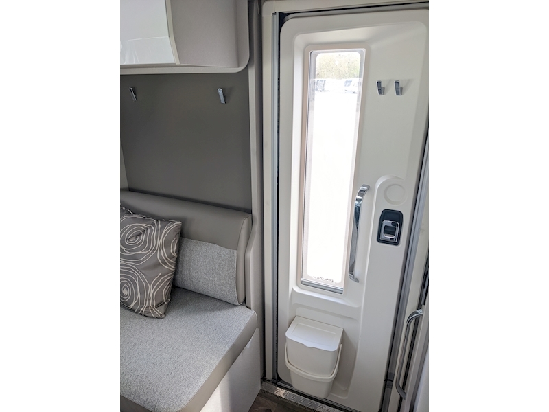 Hymer T-Class S 695 - Large 48