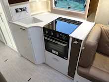 Burstner Elegance 2022 I 910 G24