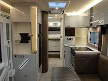 Burstner Elegance 2022 I 920 G13